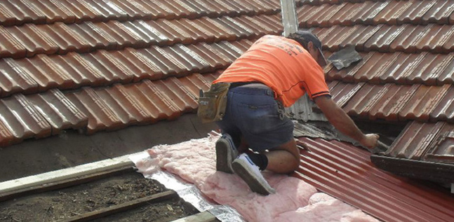 Tile Roof Repair Petaling Jaya Selangor KL | Tiled Roof Leak Repair